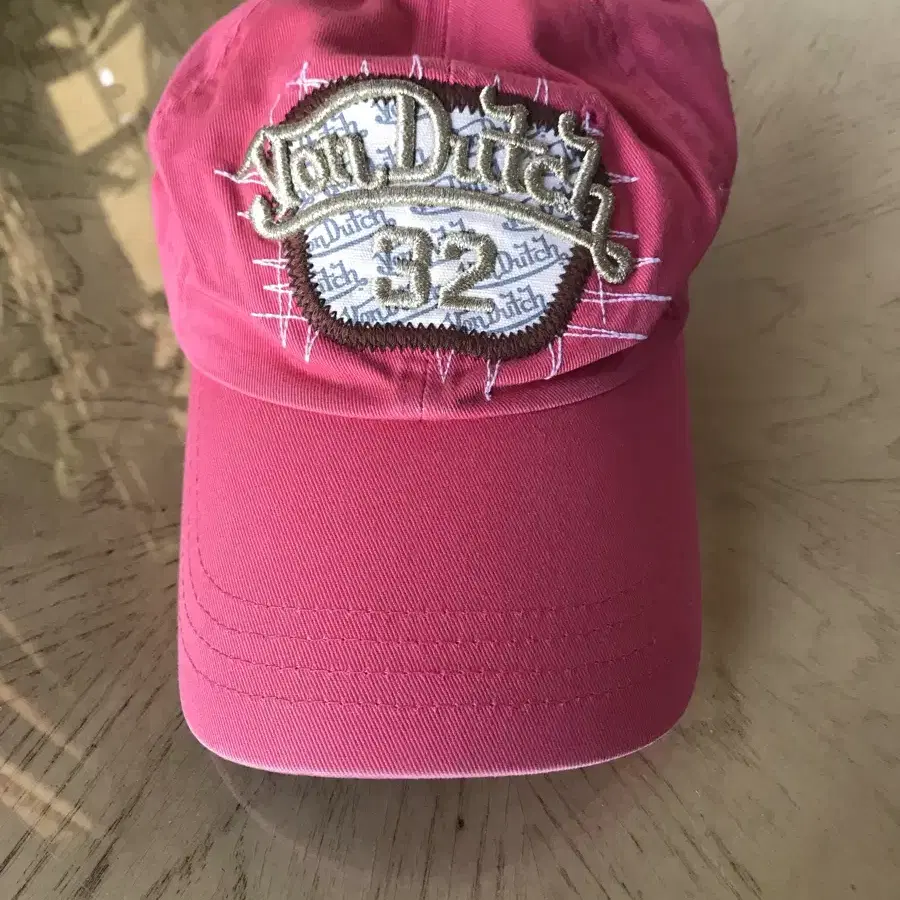 von dutch 본더치 핑크 모자