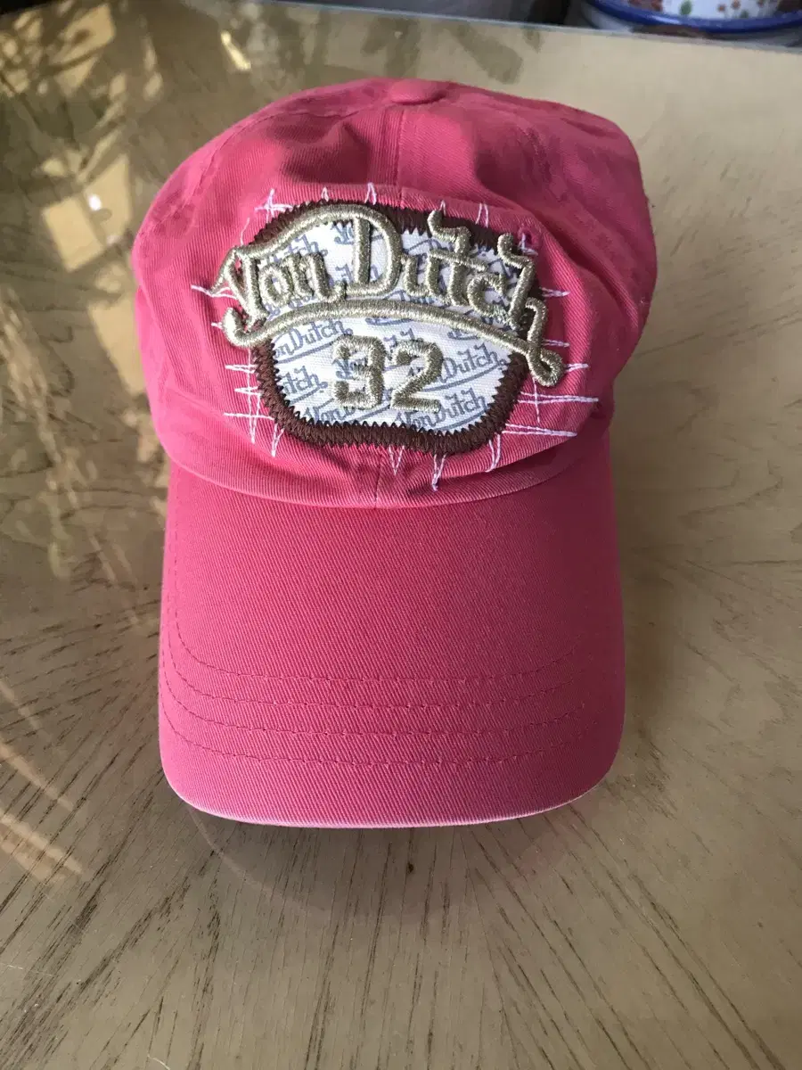 von dutch 본더치 핑크 모자