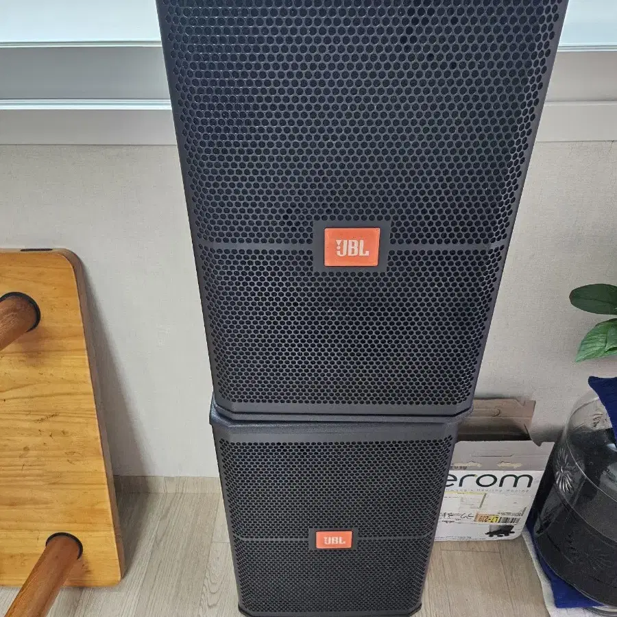 jbl. 712  판매