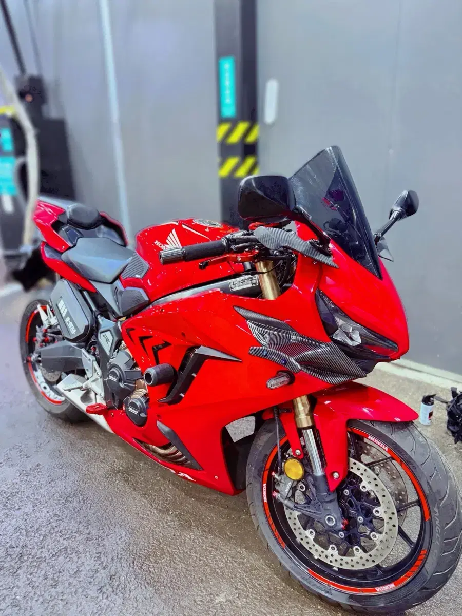 CBR650R 20년식 판매 또는 대차 합니다!