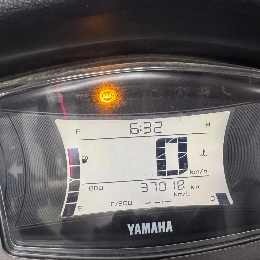 야마하 Nmax125 22년식 3만Km 판매합니다.