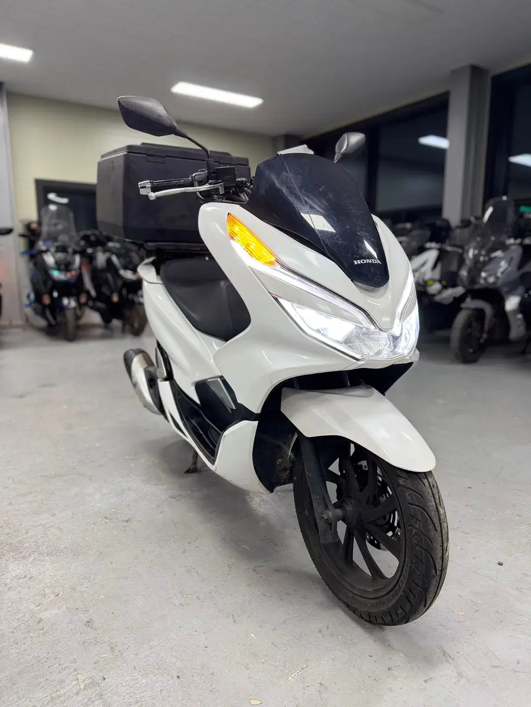 혼다 Pcx125 20년식 4만Km 판매합니다.