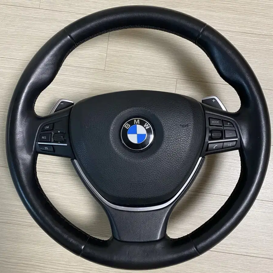 bmw f10 f07 f02 스포츠핸들 패들 열선 진동