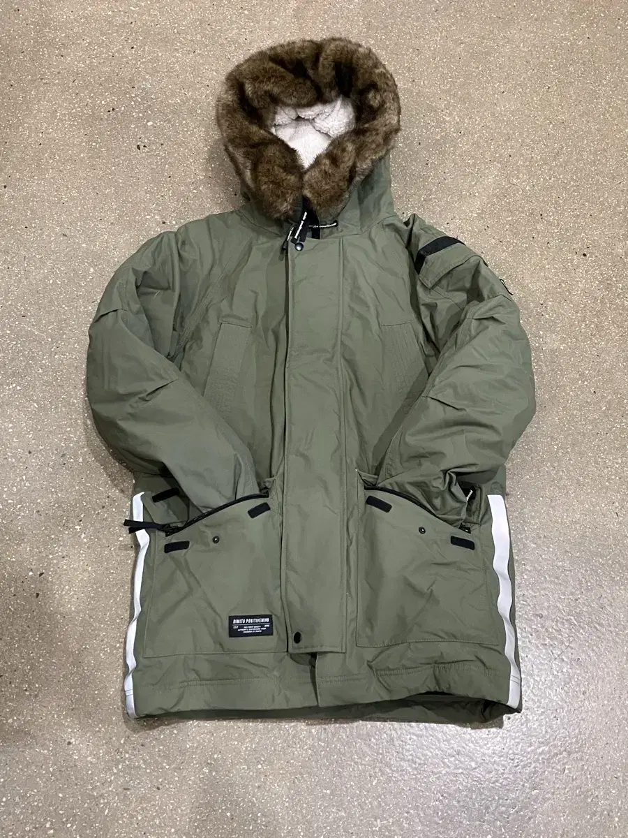 Dimitri Duck Down Puffer Jacket 95 (almost new)