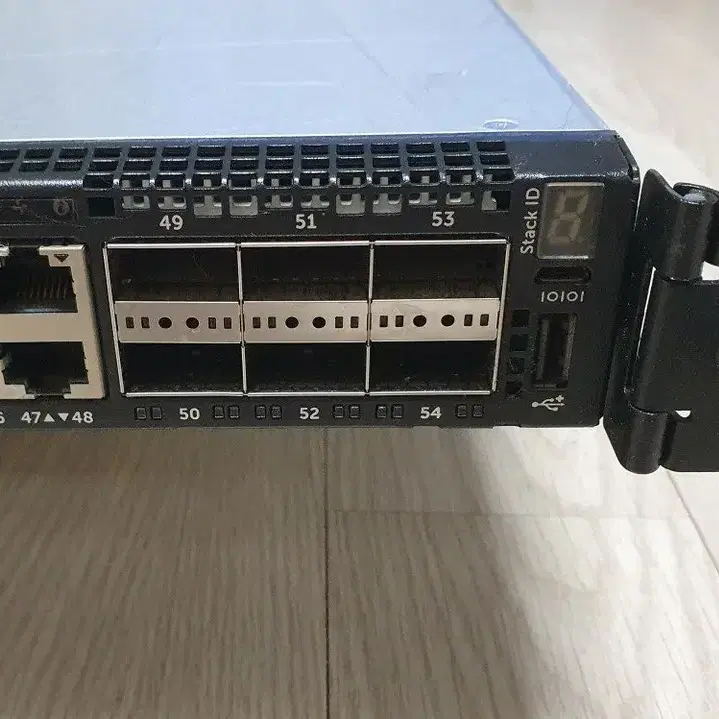 DELL S4048T-ON - 40G, 10G RJ45 스위치