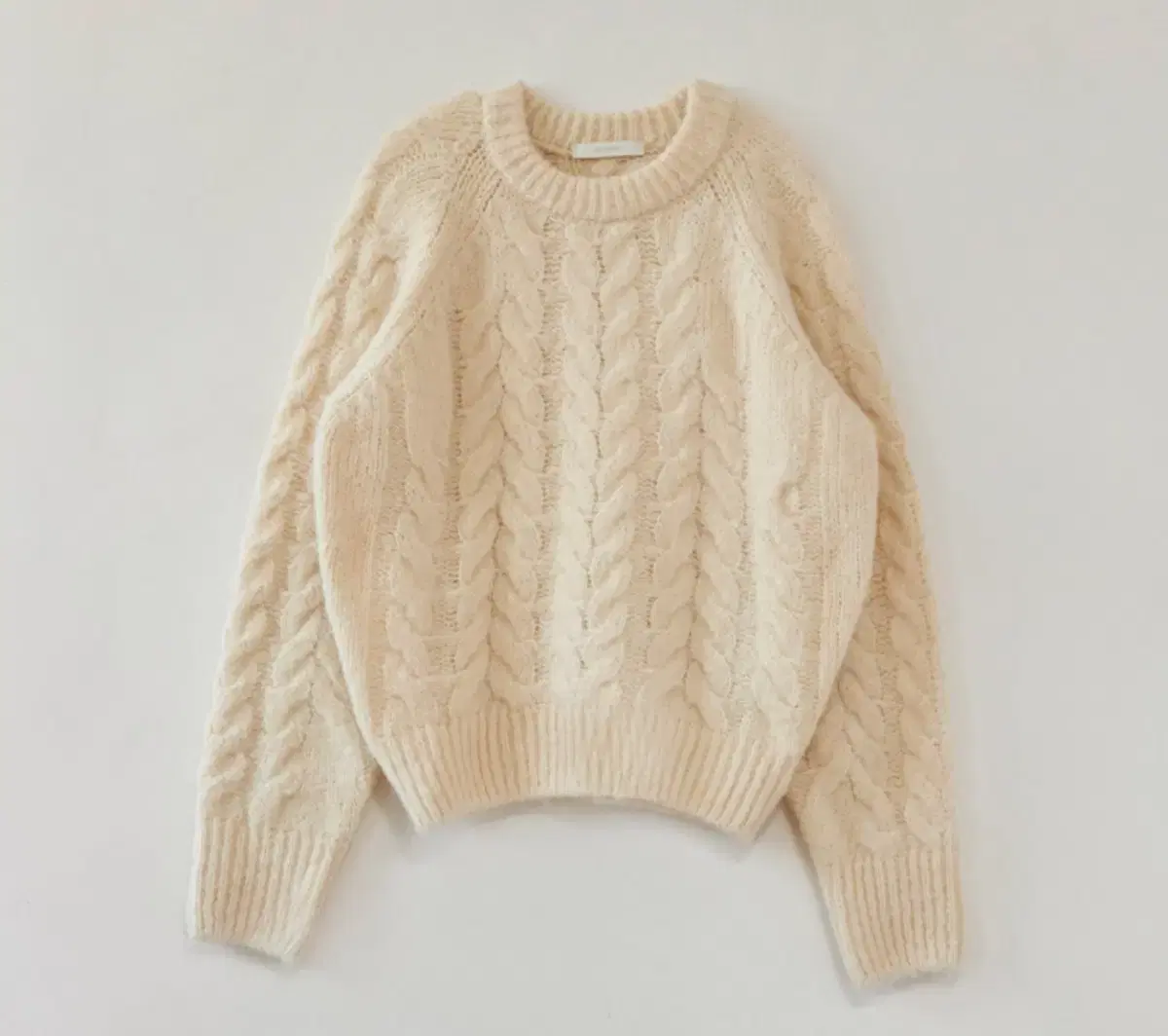 링서울 케이블 라운드 니트 탑_크림 cable round knit top