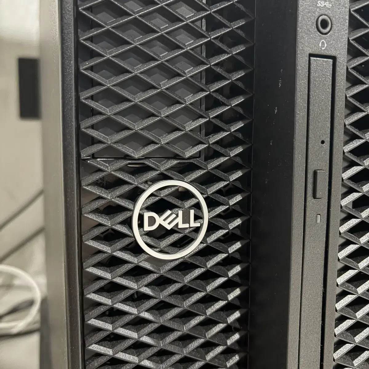 델 워크스테이션 판매 Dell Precision 5820X Tower