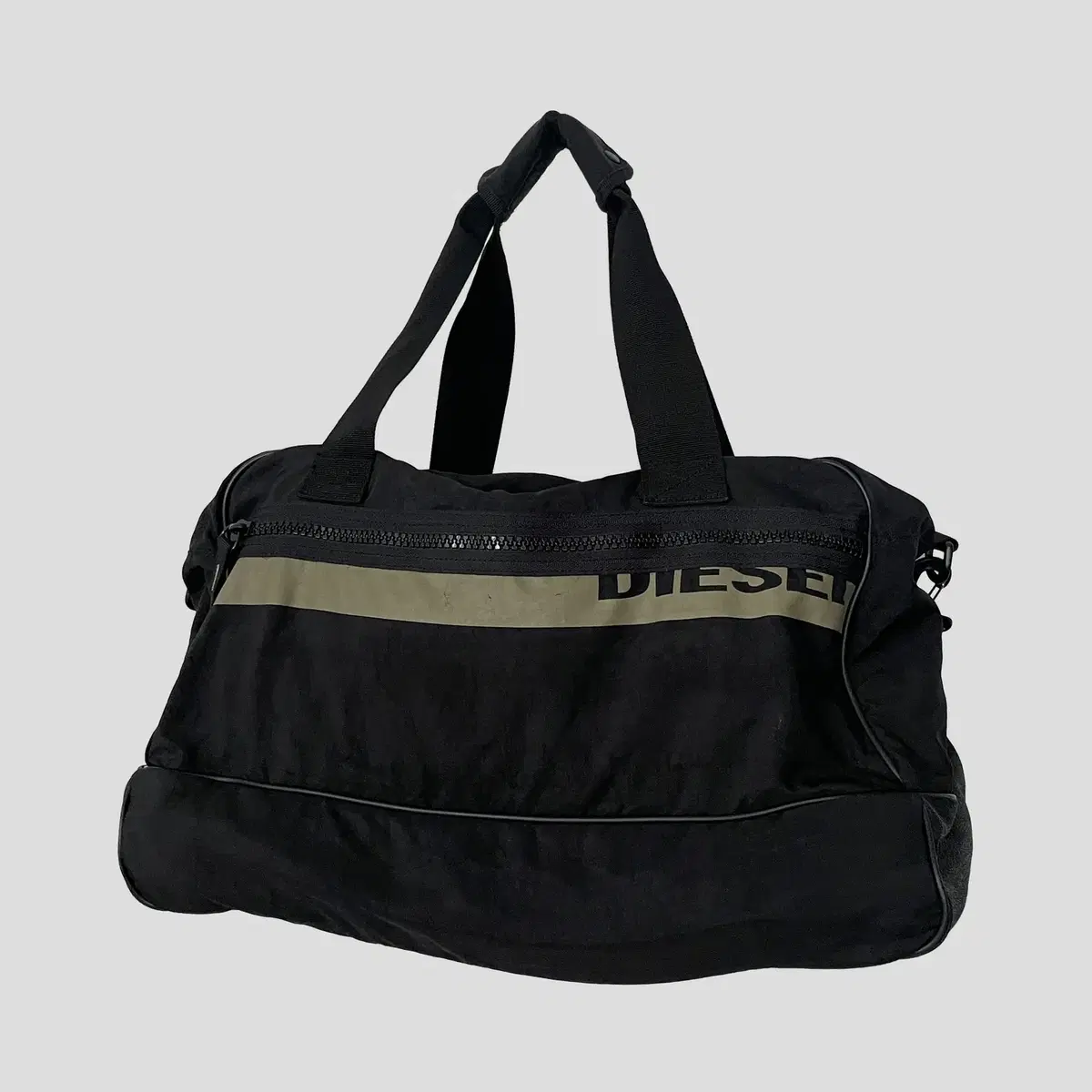 디젤 더플백, Diesel duffle bag