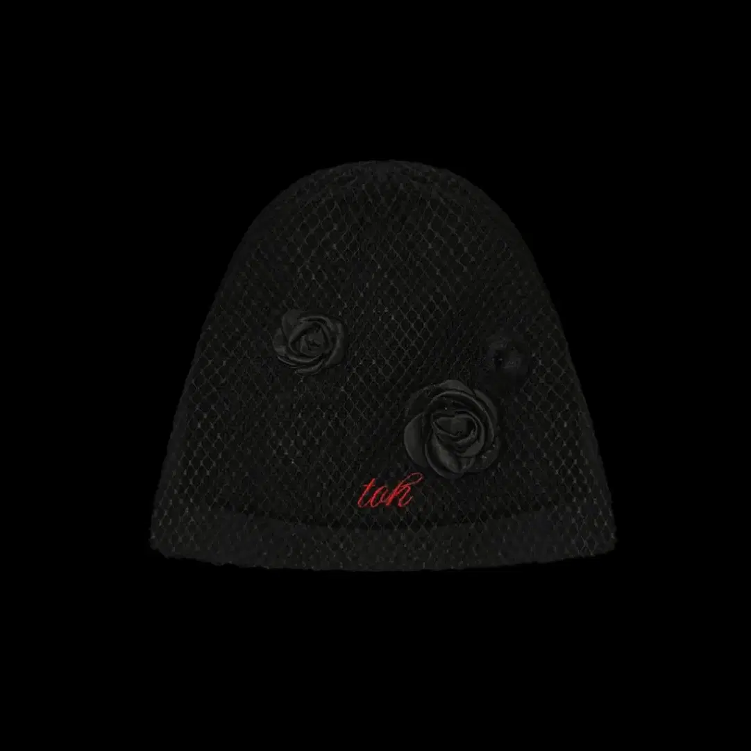 TOH Rose veil beanie in black