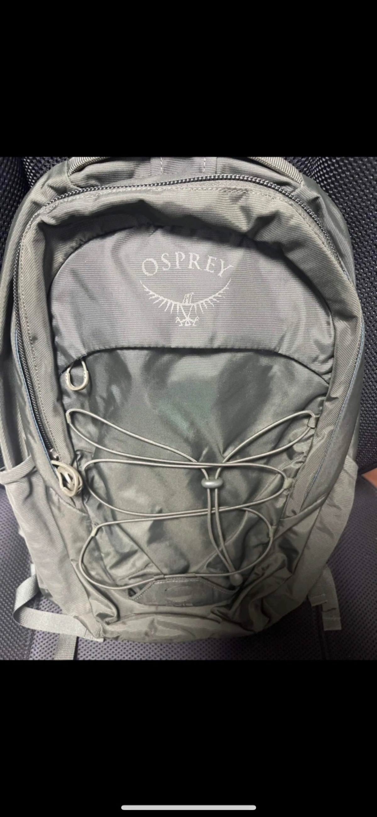 오스프레이 랩탑 백팩 Osprey Axis Laptop backpack