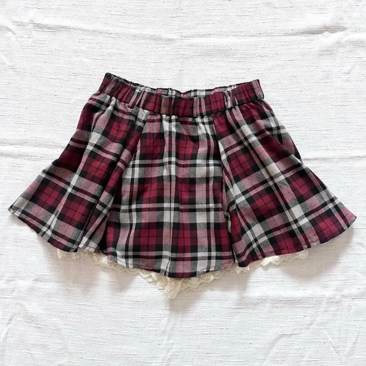 Red check lace skirt-pants