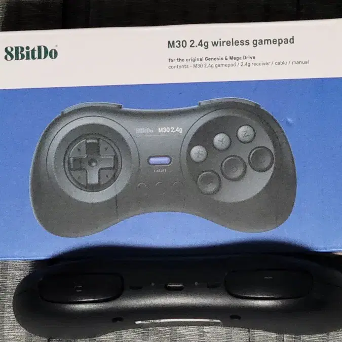 8BITDO M30 2.4G WIRELESS GAMEPAD팝니다.