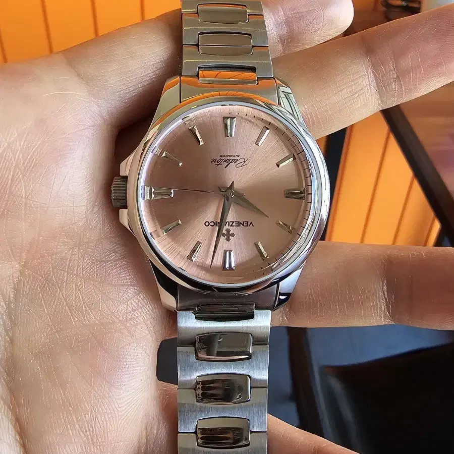 베네치아니코 레덴토레 핑크  36mm 오토매틱 시계