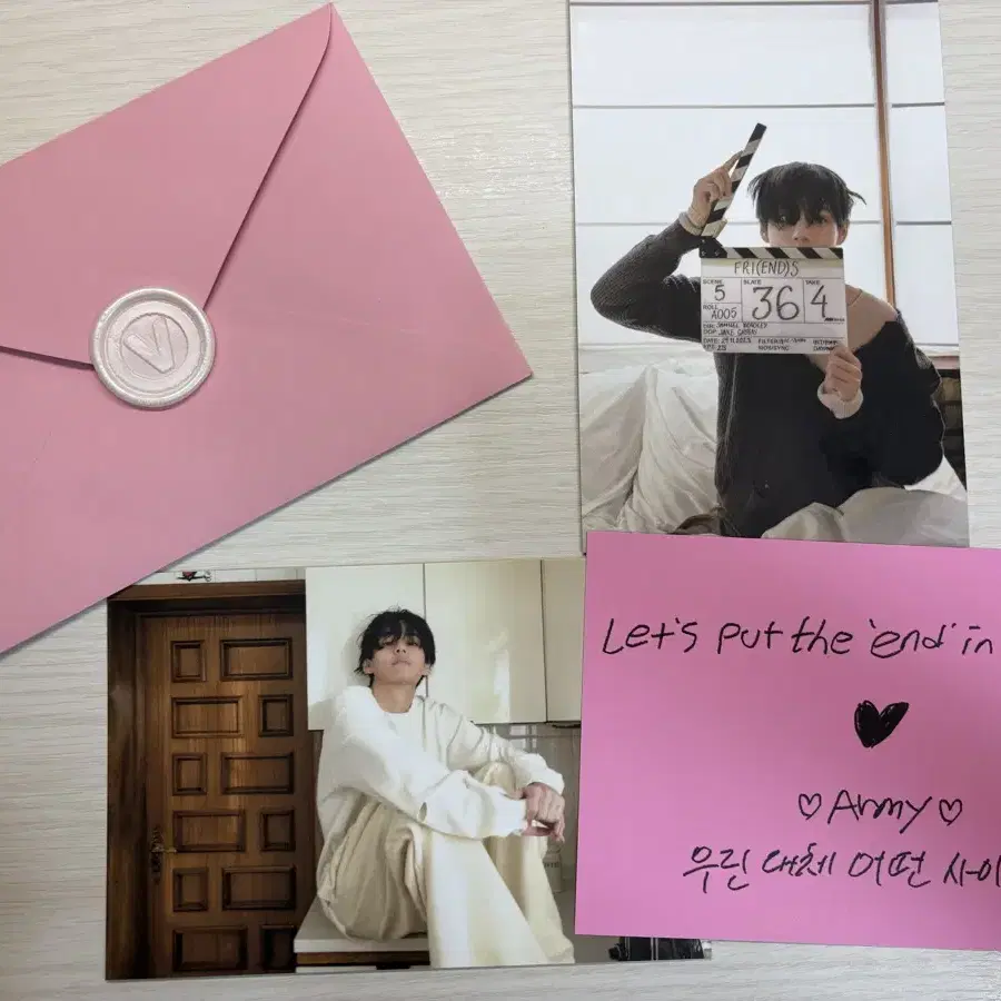 BTS v friends pop-up special gift card