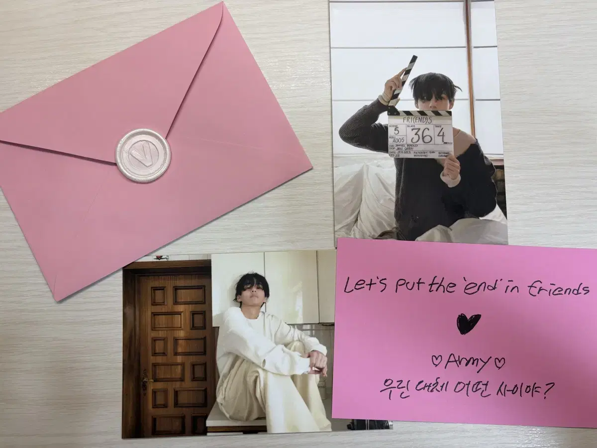 BTS v friends pop-up special gift card