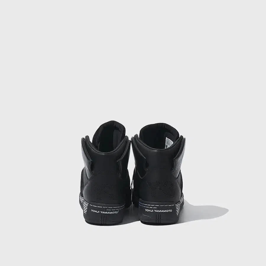 Y-3 sneakers 285mm