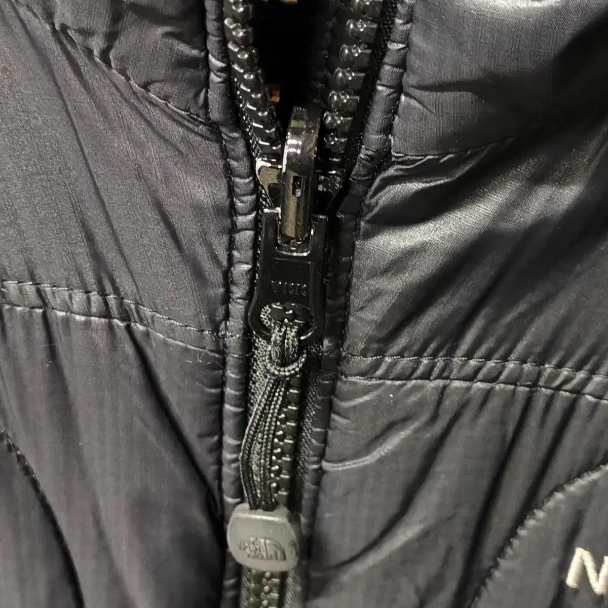 THE NORTH FACE 퀼팅 경량 패딩 자켓