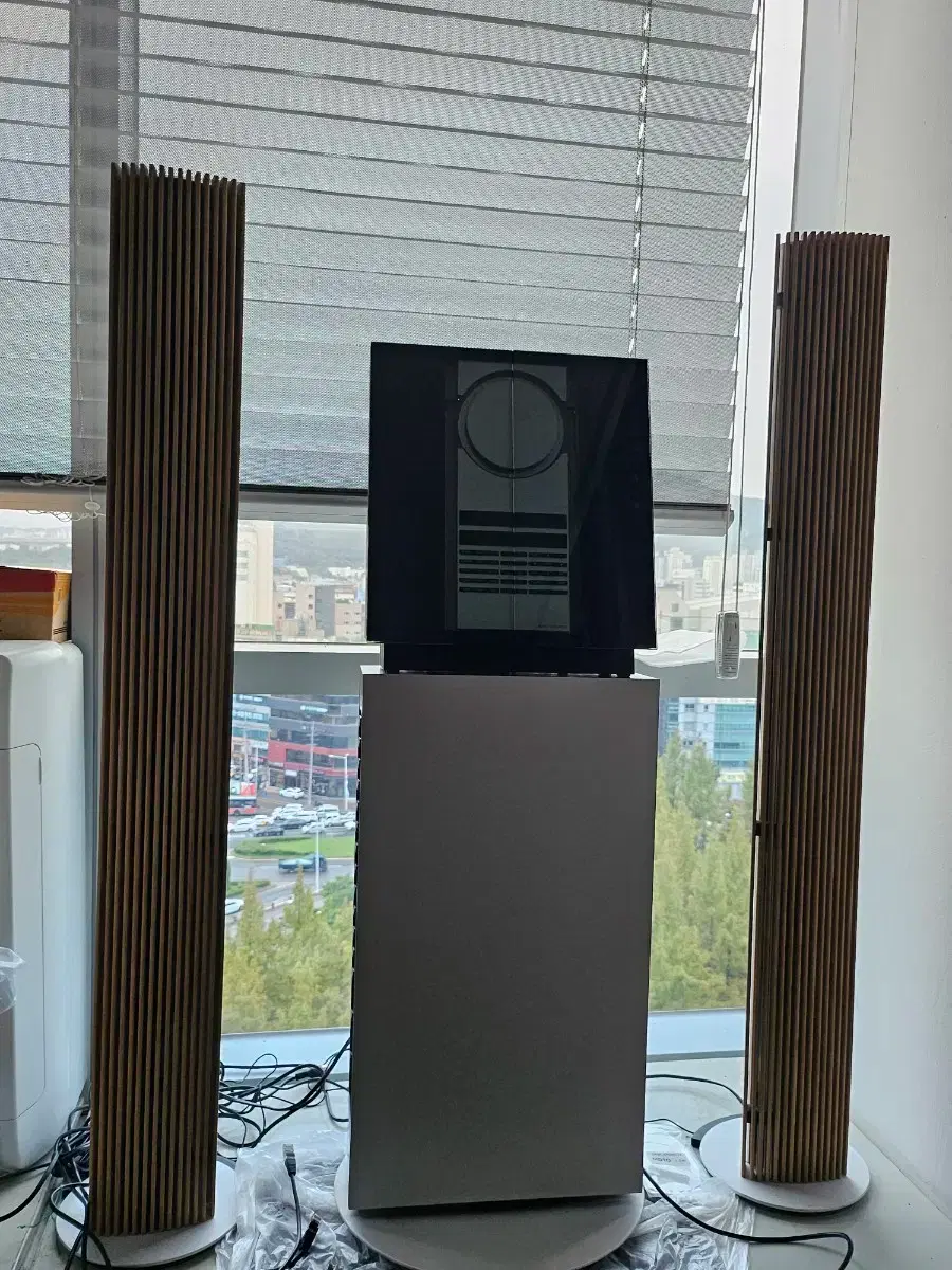 B&amp;O Beosound 3000 main unit speaker Beolab 6000 stand full set