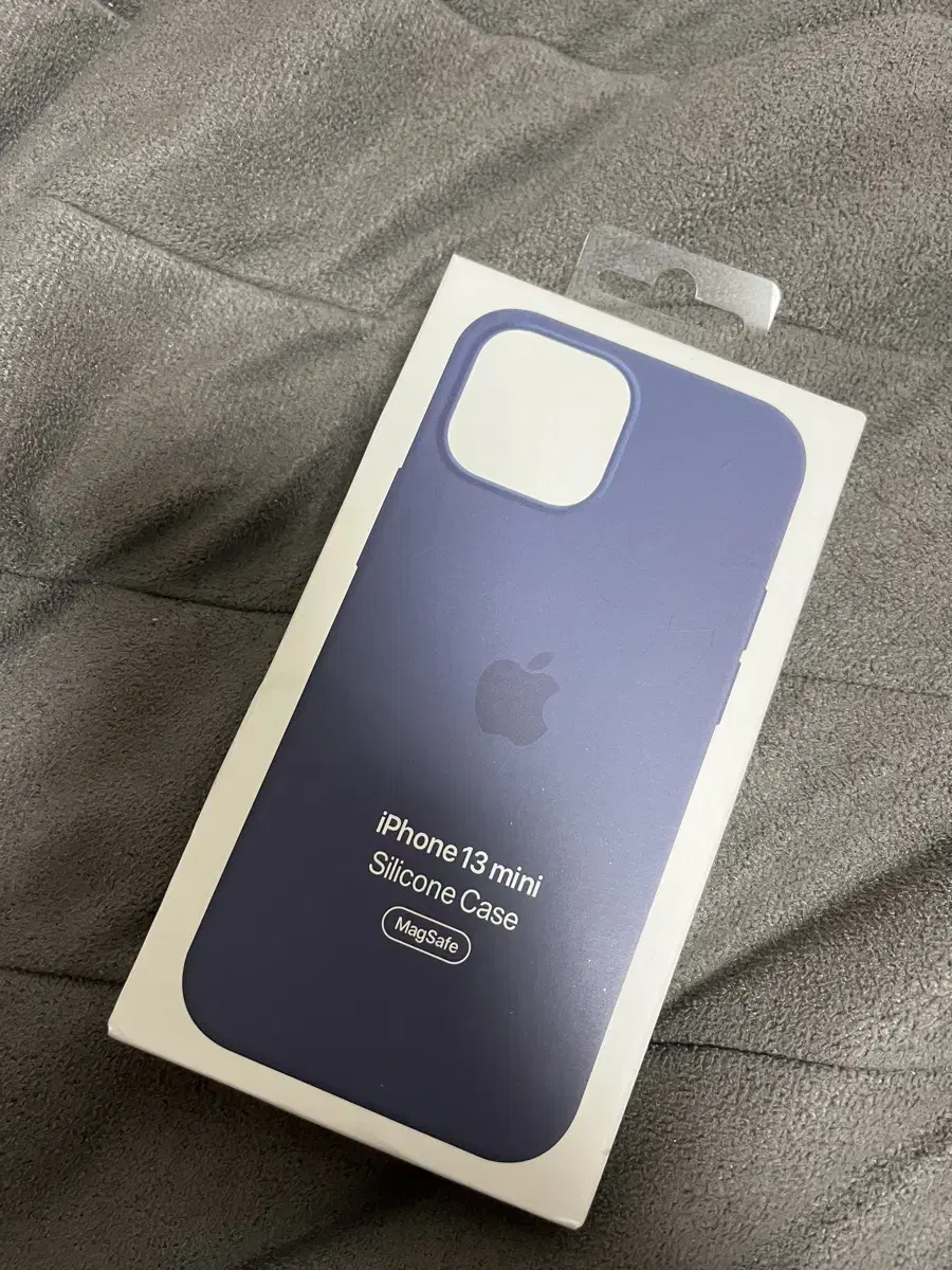 iPhone 13 Mini Silicone MaxSafe Case - Abyss Blue