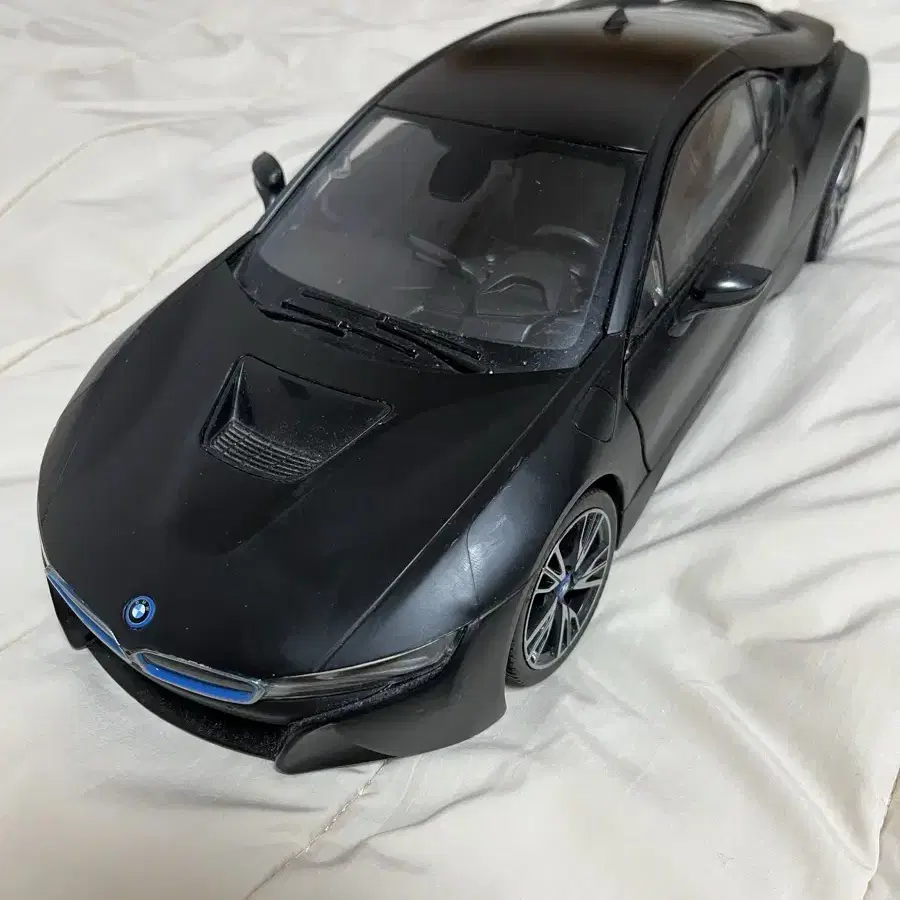 BMW i8 자동차RC카(고장)