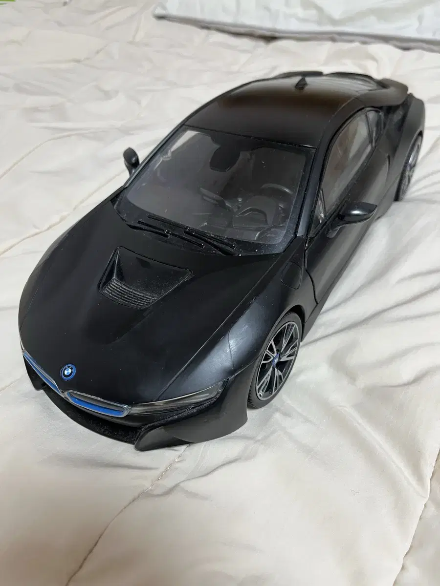 BMW i8 자동차RC카(고장)