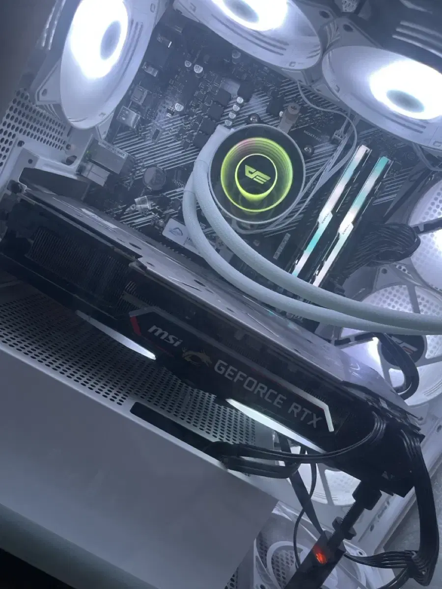 Msi RTX2080super 팝니다