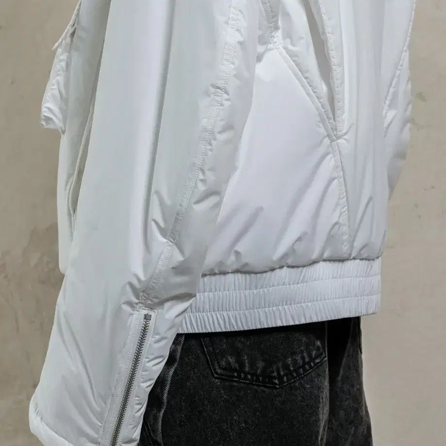 MILITARY M69 PADDED JACKET [OFF WHITE]