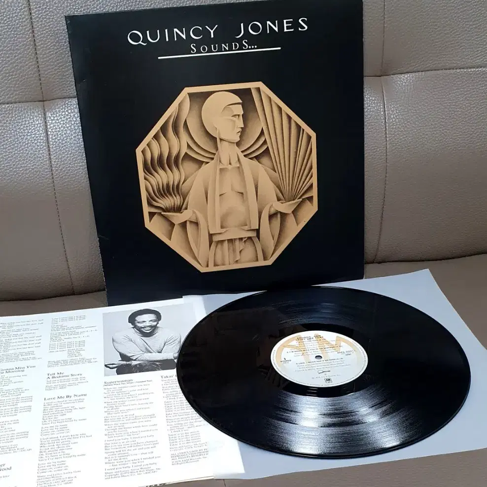 LP ㅡ  Quincy Jones  / 수입음반