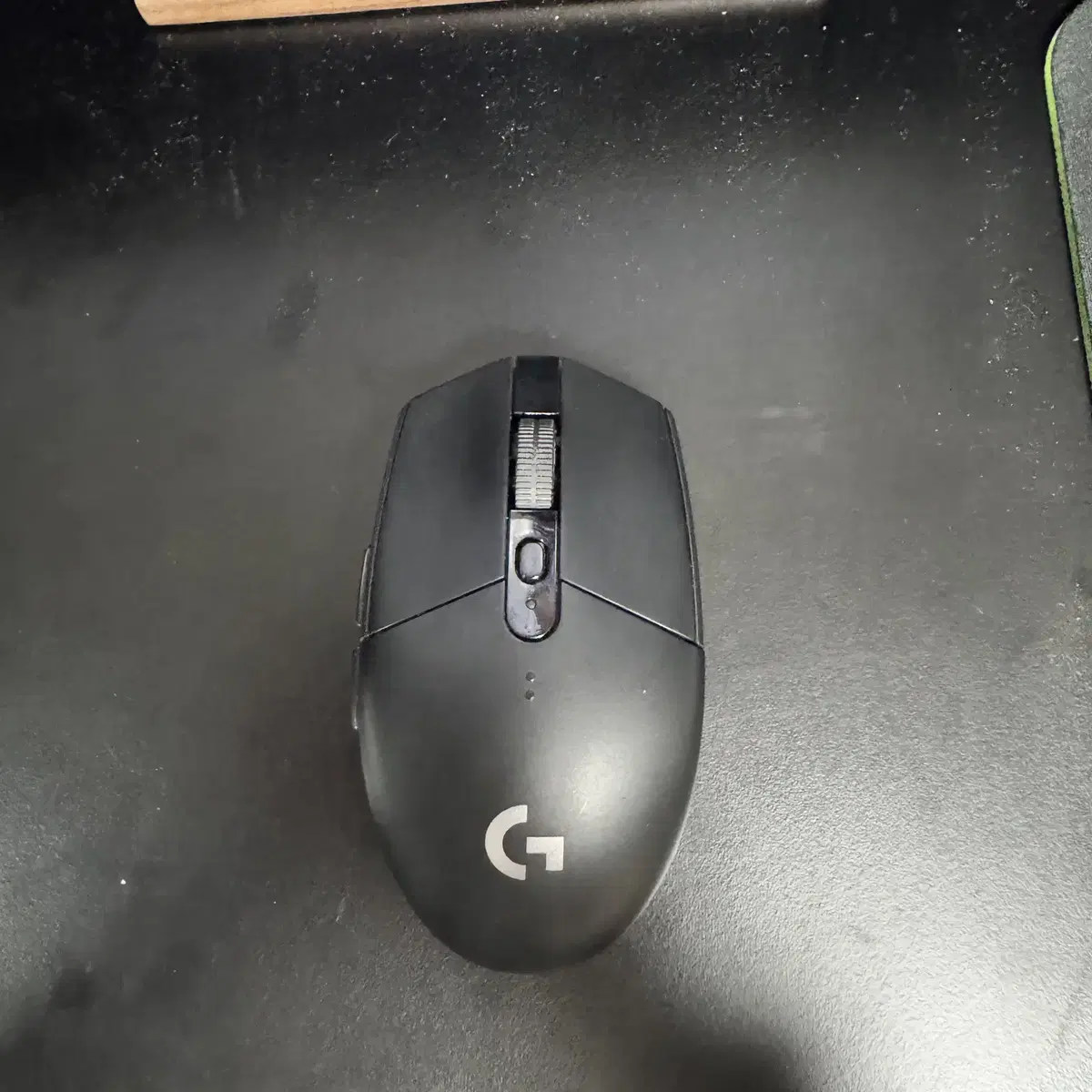 로지텍 g304