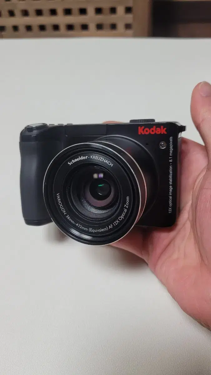 실사첨부)코닥 이지쉐어 Z8612 IS Kodak EasyShare