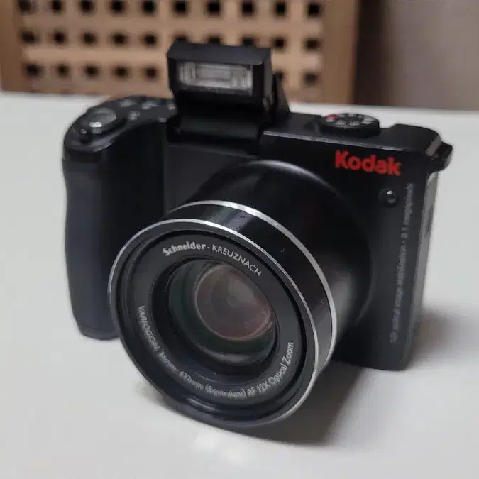 실사첨부)코닥 이지쉐어 Z8612 IS Kodak EasyShare