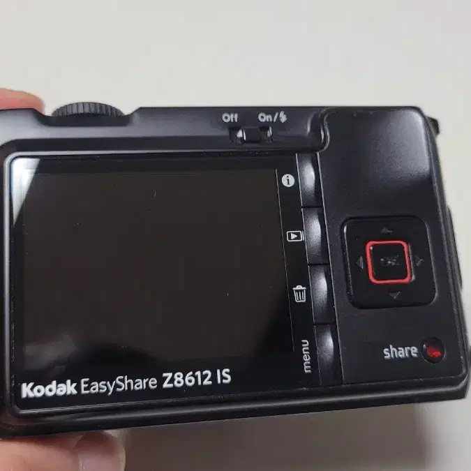 실사첨부)코닥 이지쉐어 Z8612 IS Kodak EasyShare