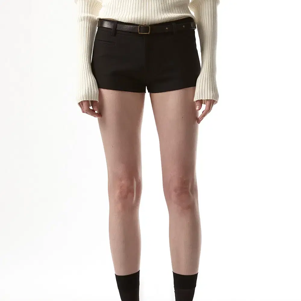 EANJO 이안조 WOOL SILK MICRO SHORT PANTS