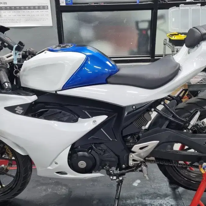 스즈키 gsxr125