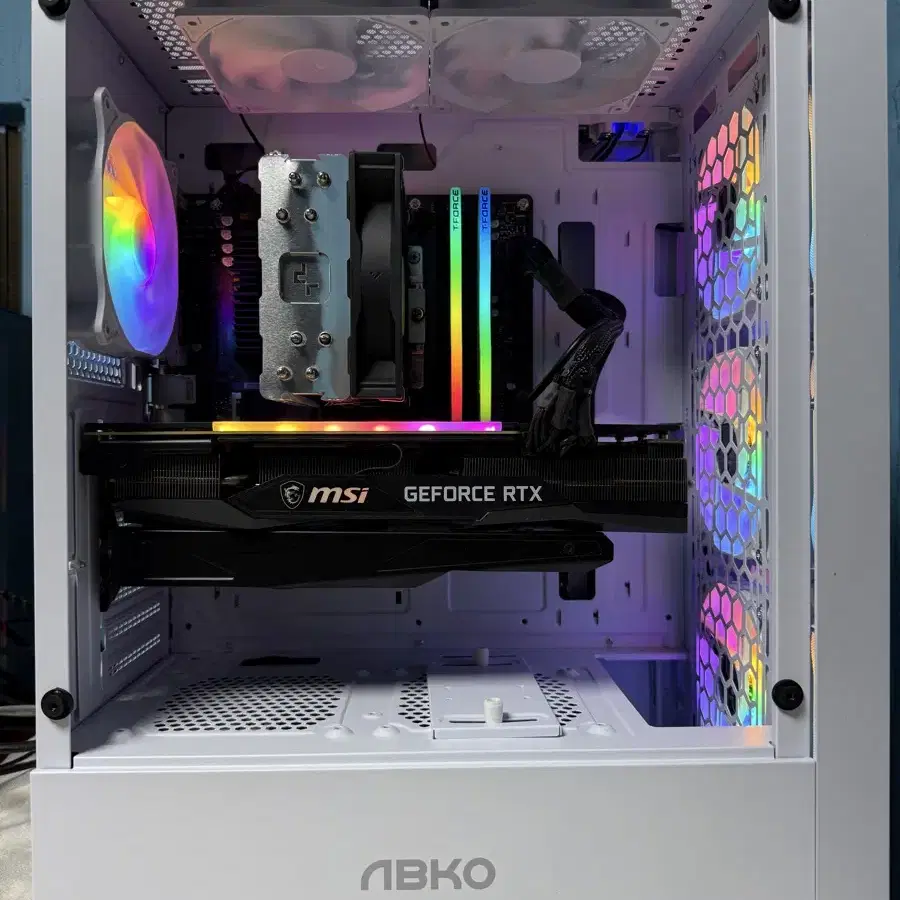 i7 12700 RTX3070 고사양 RGB 게이밍본체