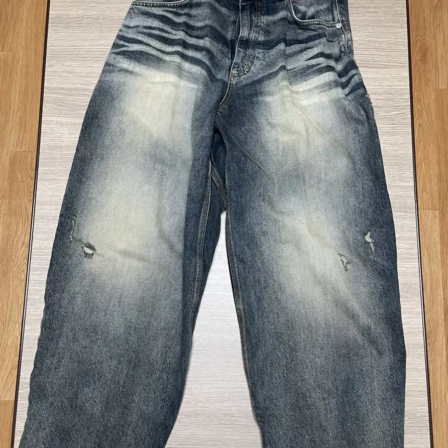 (시착 1회) 노운 bias tapered denim pants 1사이즈