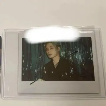 zb1 김지웅 친필 사인 폴라로이드