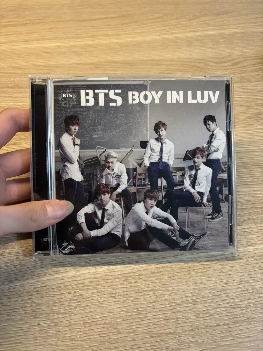 방탄소년단 Boy in luv & Danger 일본 CD