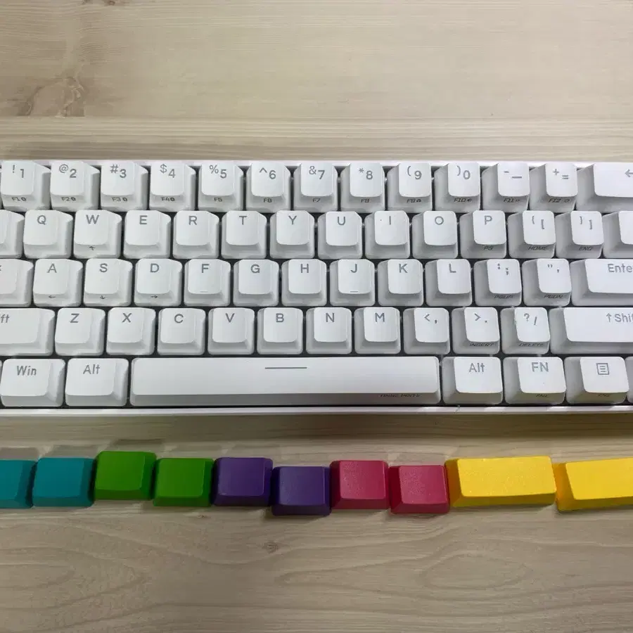 ANNE PRO 2 체리 적축 키보드