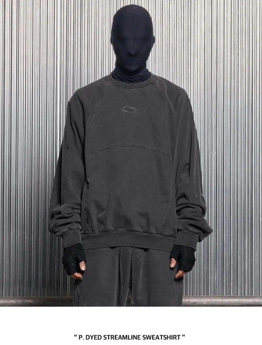 P. DYED STREAMLINE SWEATSHIRT