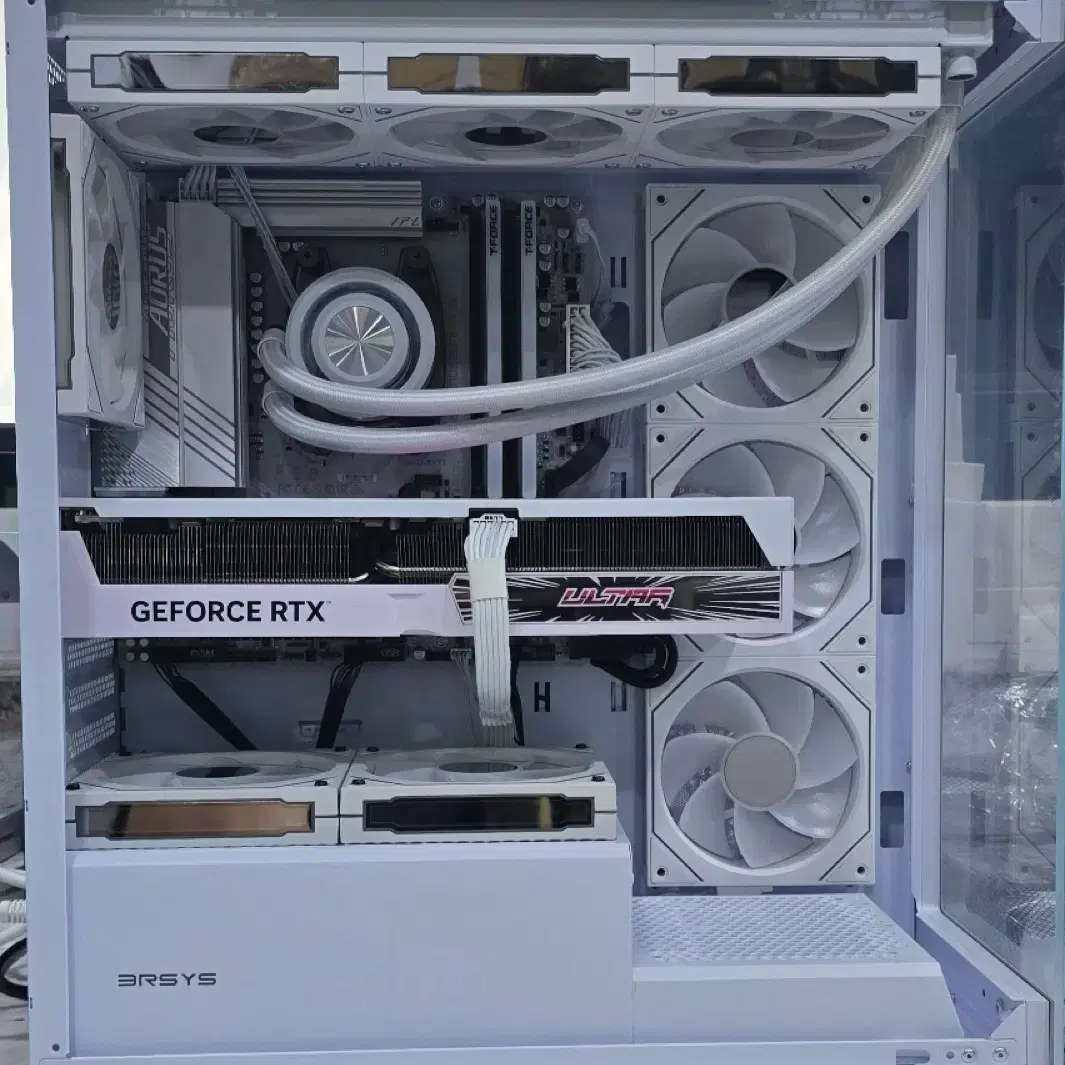 7800x3d Rtx4080super 게이밍컴 팔아요