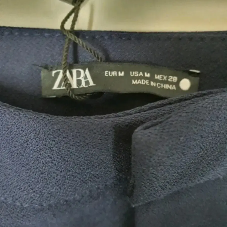 [ZARA] 자라 네이비 스커트 M (28)