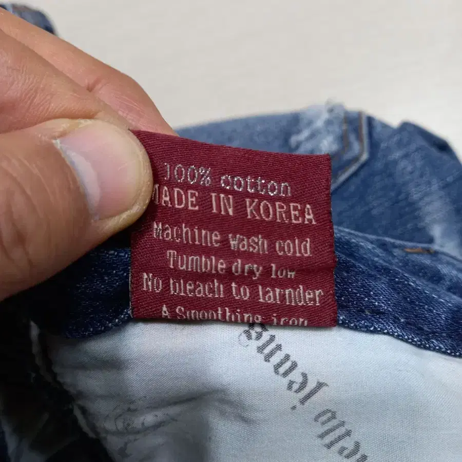 32 KELLO JEANS Kor 워싱아트 데미지워싱 일자진 32-83