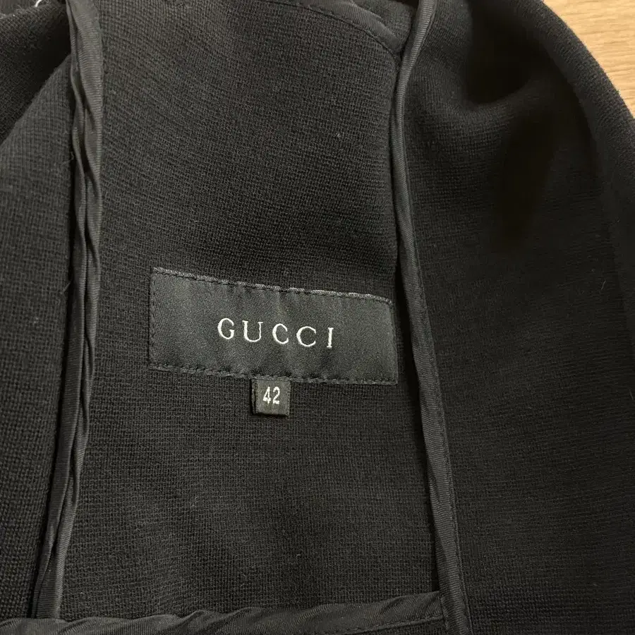 Gucci asymmetric 투웨이 자켓