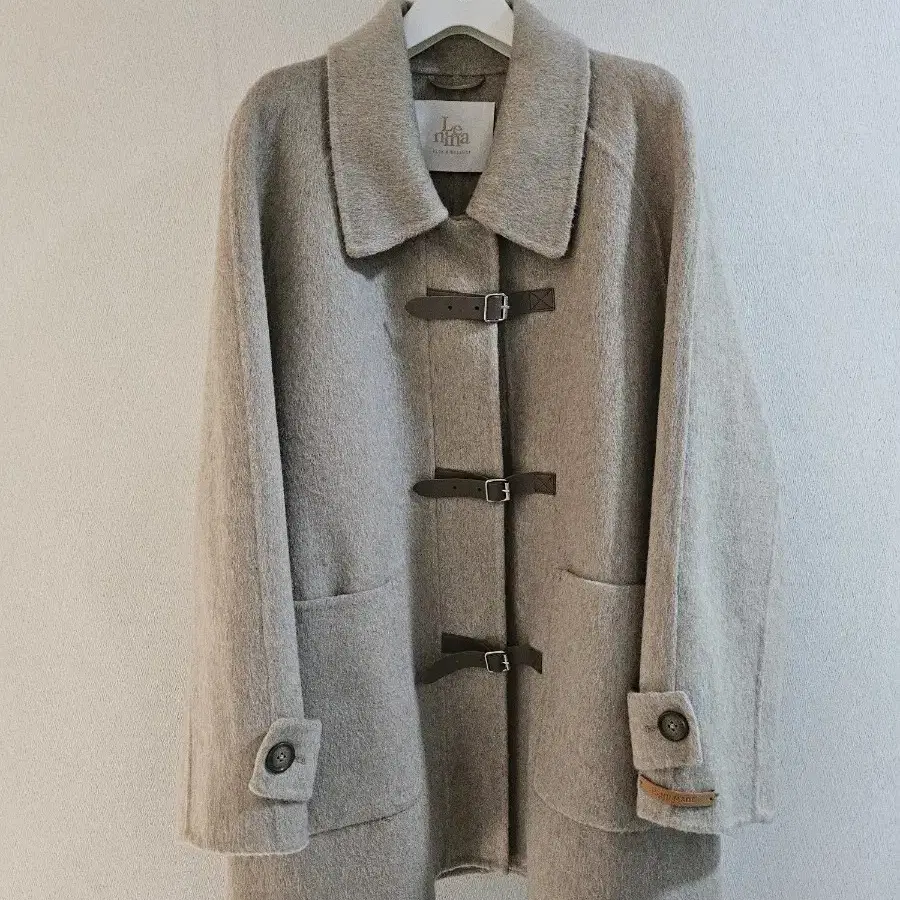 르니나 CAEL handmade wool buckle short coat