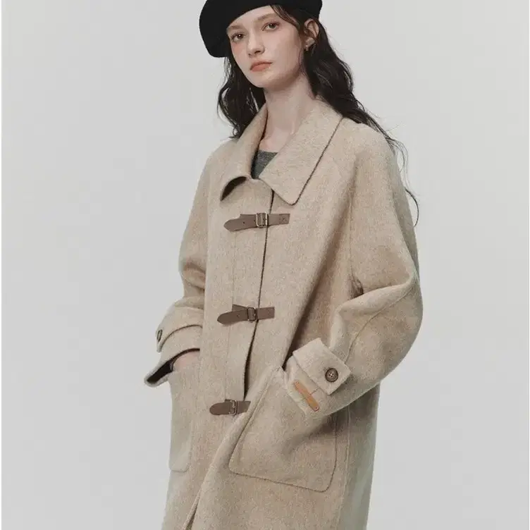 르니나 CAEL handmade wool buckle short coat