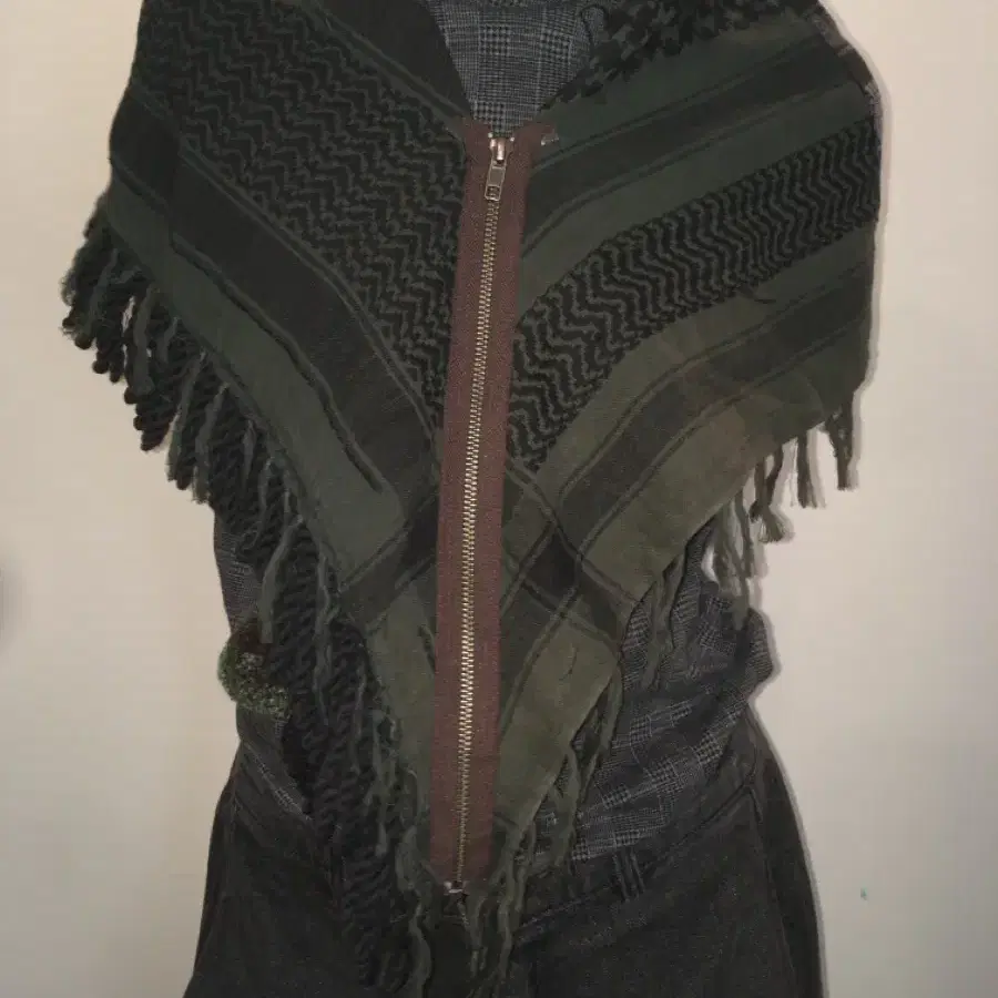 europe vintage star beads cape zip