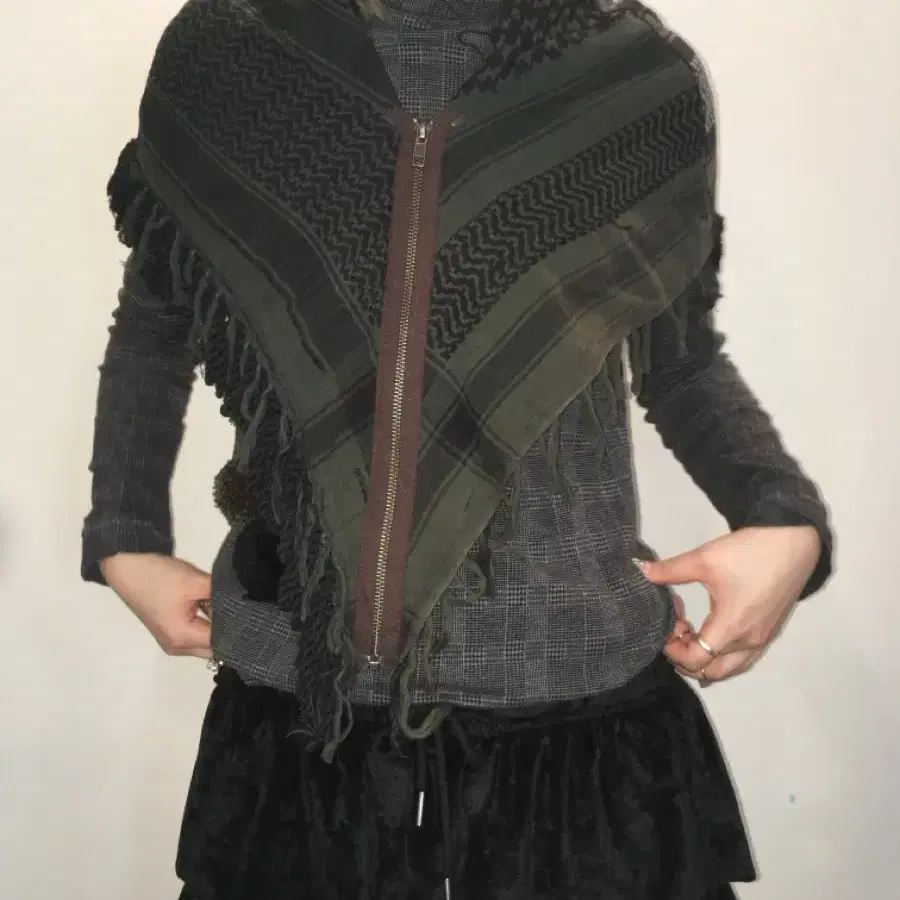 europe vintage star beads cape zip