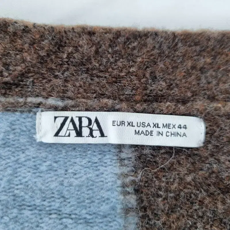 F3967 ZARA 남XL 브라운 배색 브이넥 가디건/더크