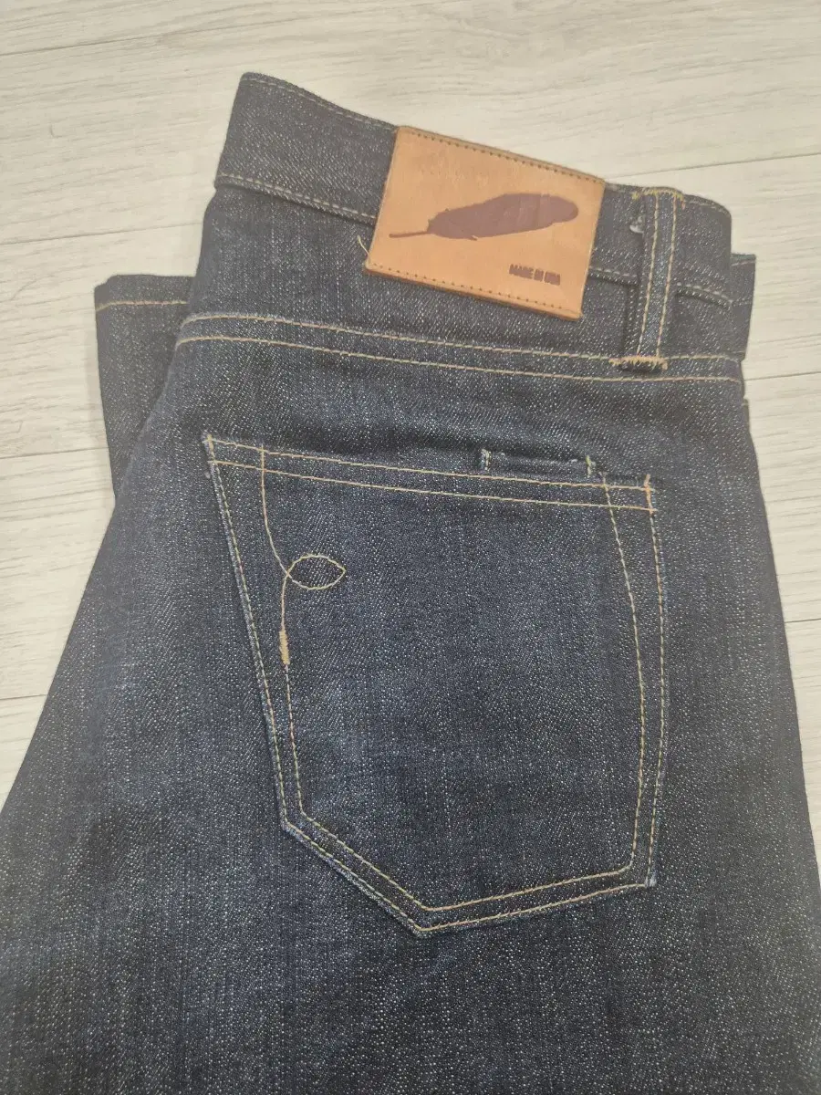 로그 테리토리 스탠튼 16.5oz 29사이즈 팝니다